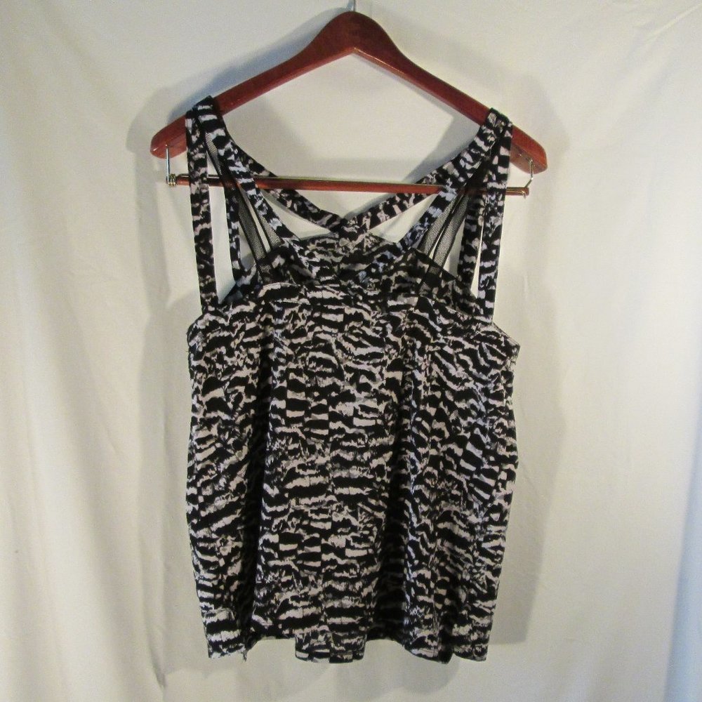 FABLETICS Women's Blk\Gry\Wht S Blouse Tank Top w\ Multiple & Mesh Strap… - Picture 2 of 3